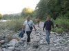 Члены Экологической Вахты по Северному Кавказу и сочувствующий местный житель на пути к месту инспекции незаконных рубок