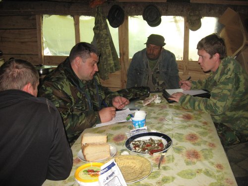 (2010.05.25) Операция по поимке браконьеров на горе Буква