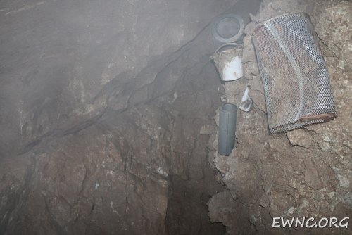 (2014.04.23) В Ахштырском карьере обнаружена пещера