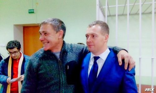 Евгений Витишко  вместе с адвокатом Сергеем Локтевым 