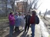 Ростовское шоссе. Собравшиеся на месте вырубки жители обсуждать как им наладить дежурство, чтобы не допустить дальнейшей вырубки