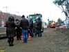 Жители блокируют работы на Ростовском шоссе 