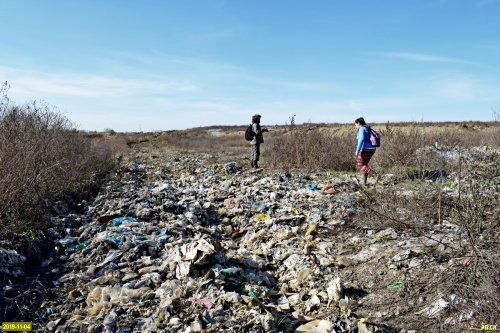 Энем. Свалка в районе керамзитового завода на краю леса Хлибизи