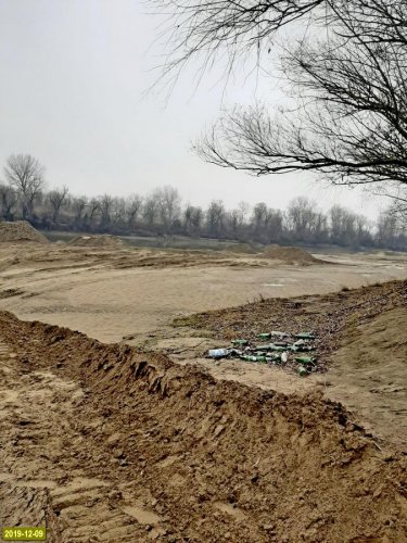 Последствия незаконной добычи песка в районе хутора Могукоровского