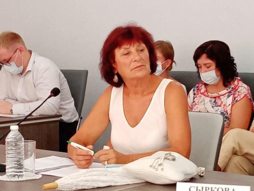 Член Совета ЭкоВахты Татьяна Трибрат на встрече с мэром Новороссийска 07 августа 2020 г.