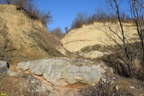 Ракушечниковый карьер в районе п.Октябрьский