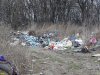 Свалка отходов возле ст. Калининской распространяется и на соседнюю лесополосу