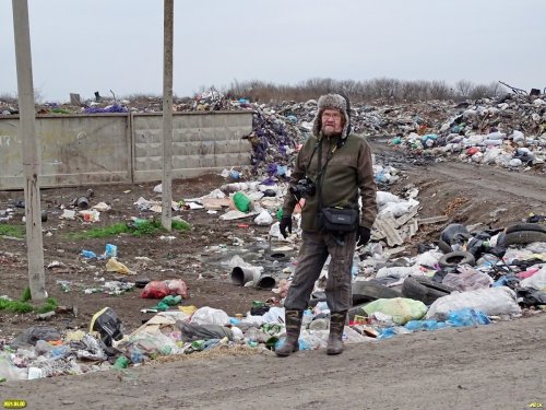 Инспекция незаконно действующей свалки отходов в Калининском районе