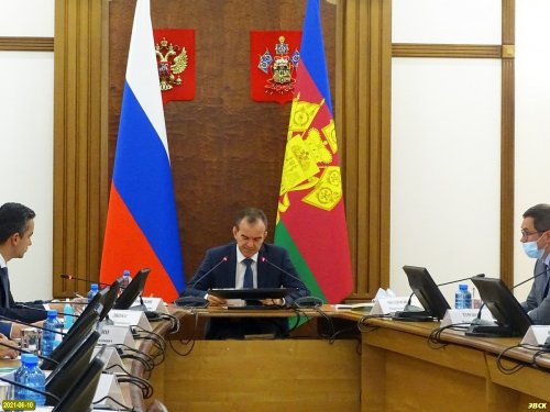 Губернатор Краснодарского края Вениамин Кондратьев регулярно проводит совещание по вопросам "мусорной реформы"