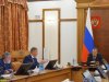 Вице-губернатор Сергей Болдин пытается убедить Вениамина Кондратьева, что не все так плохо в курируемой им сфере