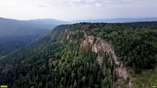 Лагонаки. Скалы плато Утюг