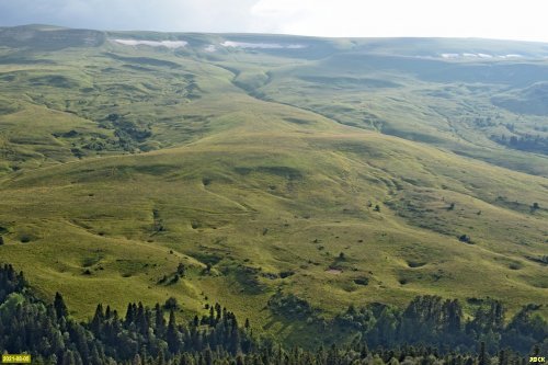 Склоны горы Мурзикал на плато Лагонаки скоро могут быть обезображены при строительстве горнолыжного курорта
