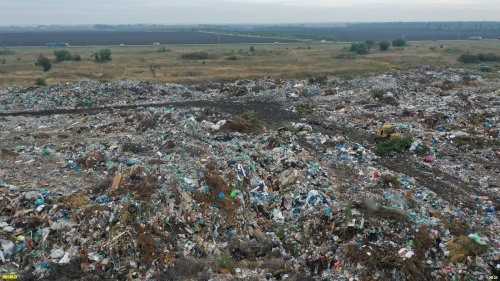 Официально закрытая Кореновская районная свалка ТКО продолжает принимать отходы 