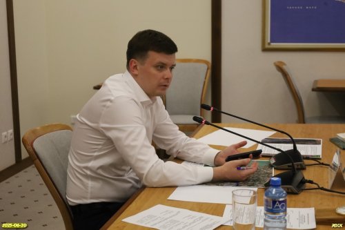 Председатель совещания заместитель Губернатора Краснодарского края Лузинов Р.С.