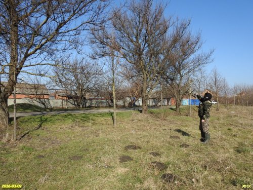 Координатор ЭВСК А.Рудомаха на обследовании перспективной ООПТ Сквер Славы героев 
