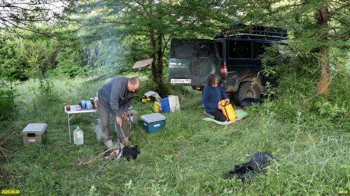 Сворачивание полевого лагеря после ночёвки на территории перспективной ООПТ Гунькина степь