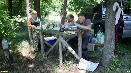 Обед на территории Эрсаконской рощи