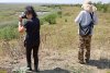 Д.б.н. С.В.Литвинская и координатор ЭВСК А.Рудомаха на обследовании территории Дрижин высокий берег