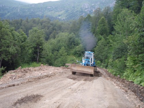 Строительство дороги на Лунную Поляну