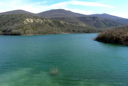 Церковное озеро в районе Геленджика